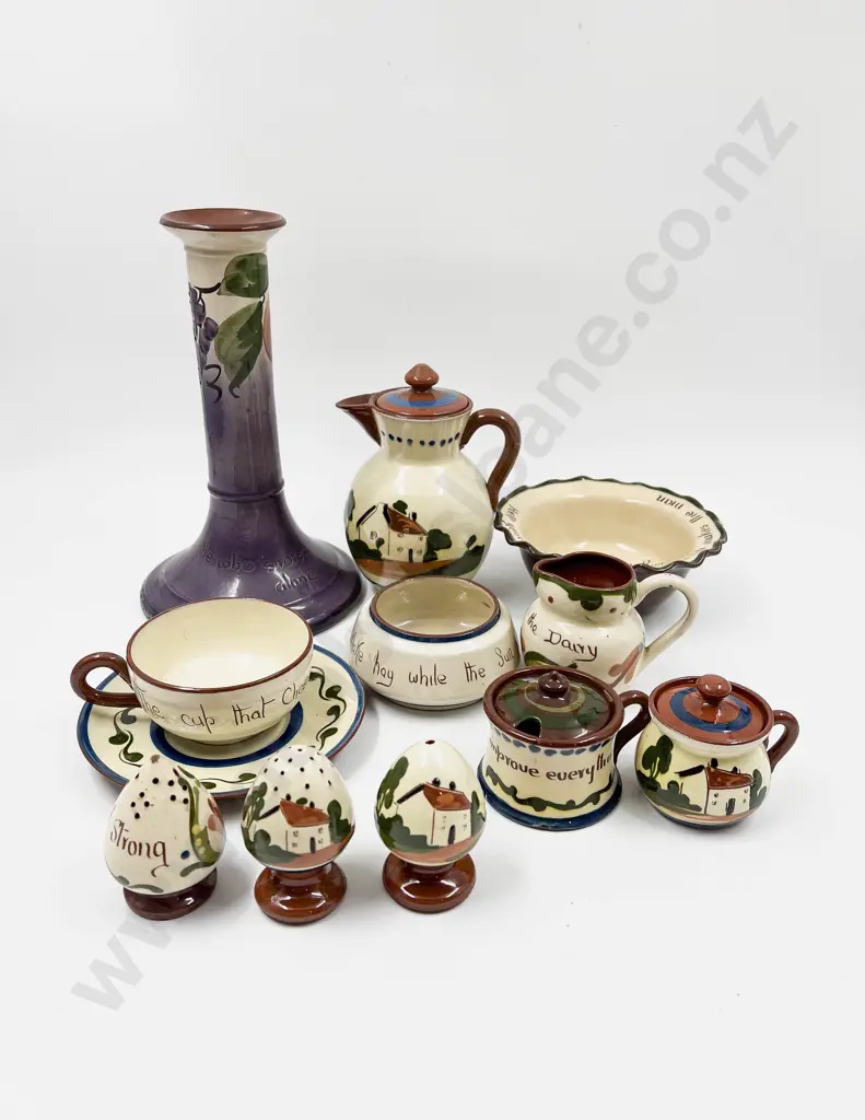 Qty of Assorted Torquay Ware Image 1++
