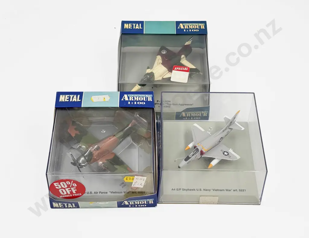 Three Boxed Metal Armour Collection Fighter Planes Vietnam War USAF Skyhawk Skyraider & F-21 Lion Image 1++