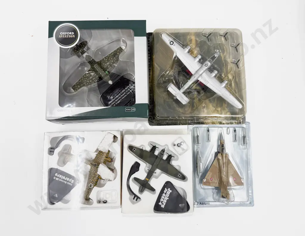 Various Manufacture Five Fighter Jet and Plane Models Image 1++