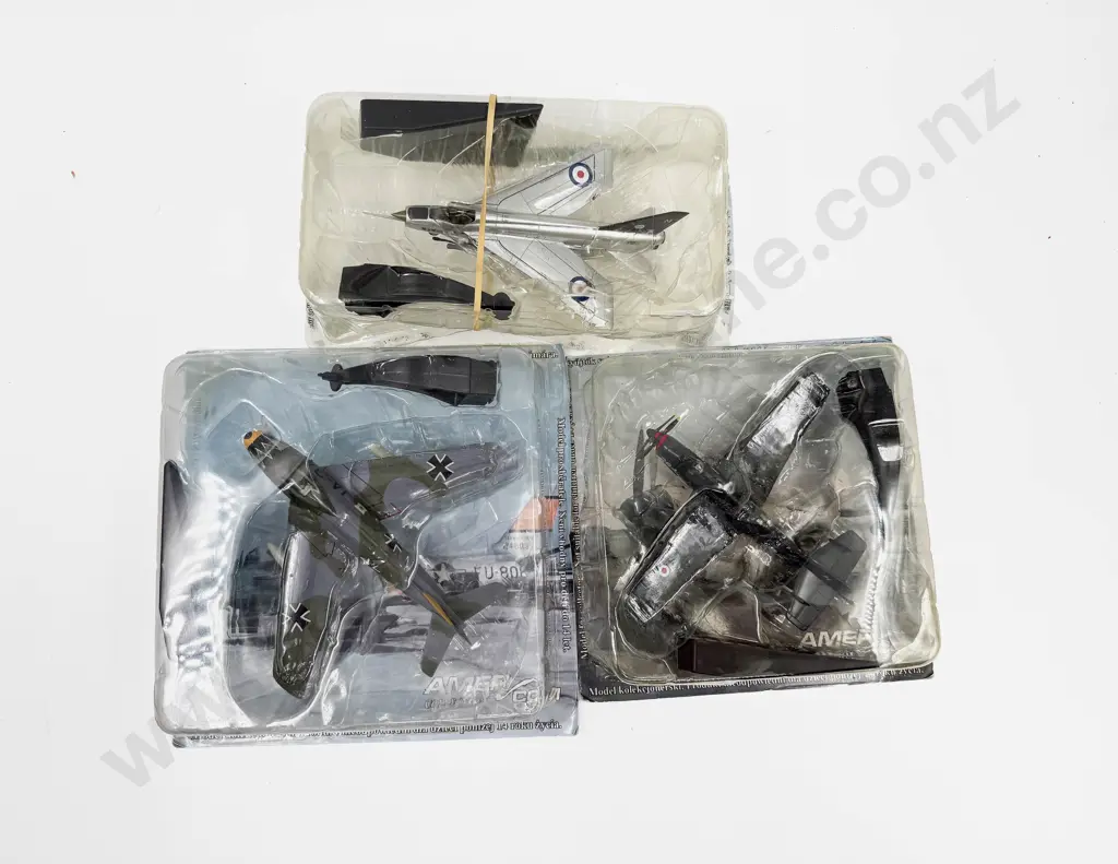 Three Amer Com Collection British & German Post-War Fighter Plane Models Canadair Sabre 1970 Fairey 1969 BAC Image 1++