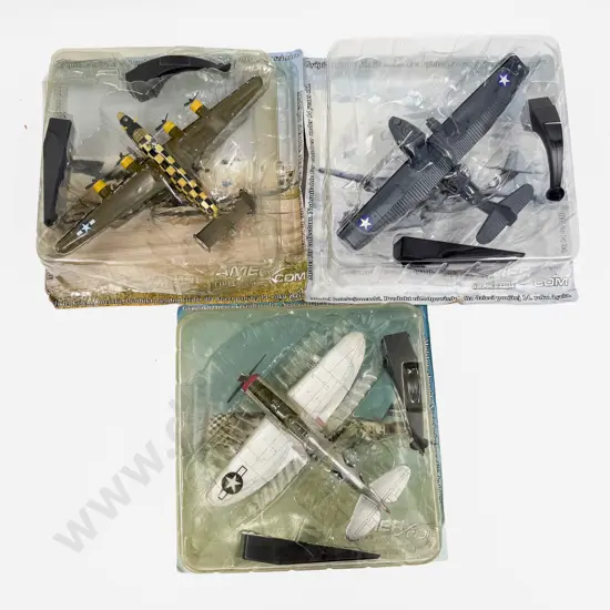 Three Amer Com Collection US WWII Fighter Plane Models PBY-5A Catalina P-47D Thunderbolt B-24D Liberator