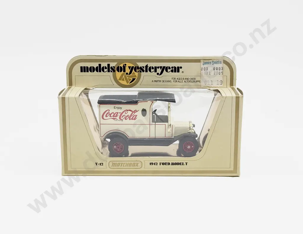 Matchbox Models of Yesteryear Y-12 Coca-Cola with miss fired axle pin Image 1++