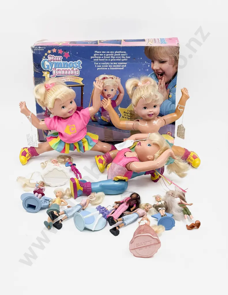 ToyBiz Star Gymnast Jamie Dolls and Qty McDonalds Barbie Dolls Image 1++