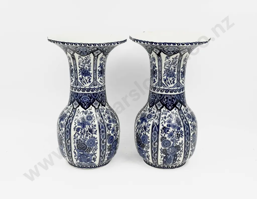 Pair of Delft Blue and White Vases Image 1++
