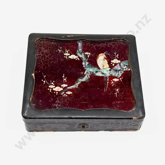 Small Lacquered Jewellery Box