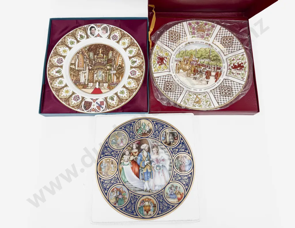 Boxed Coalport Comm. Plate & Two Others Image 1++