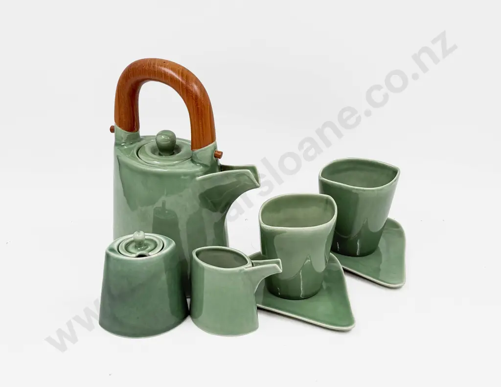 Modern Celadon Two Person Celadon Glaze Tea Set Image 1++