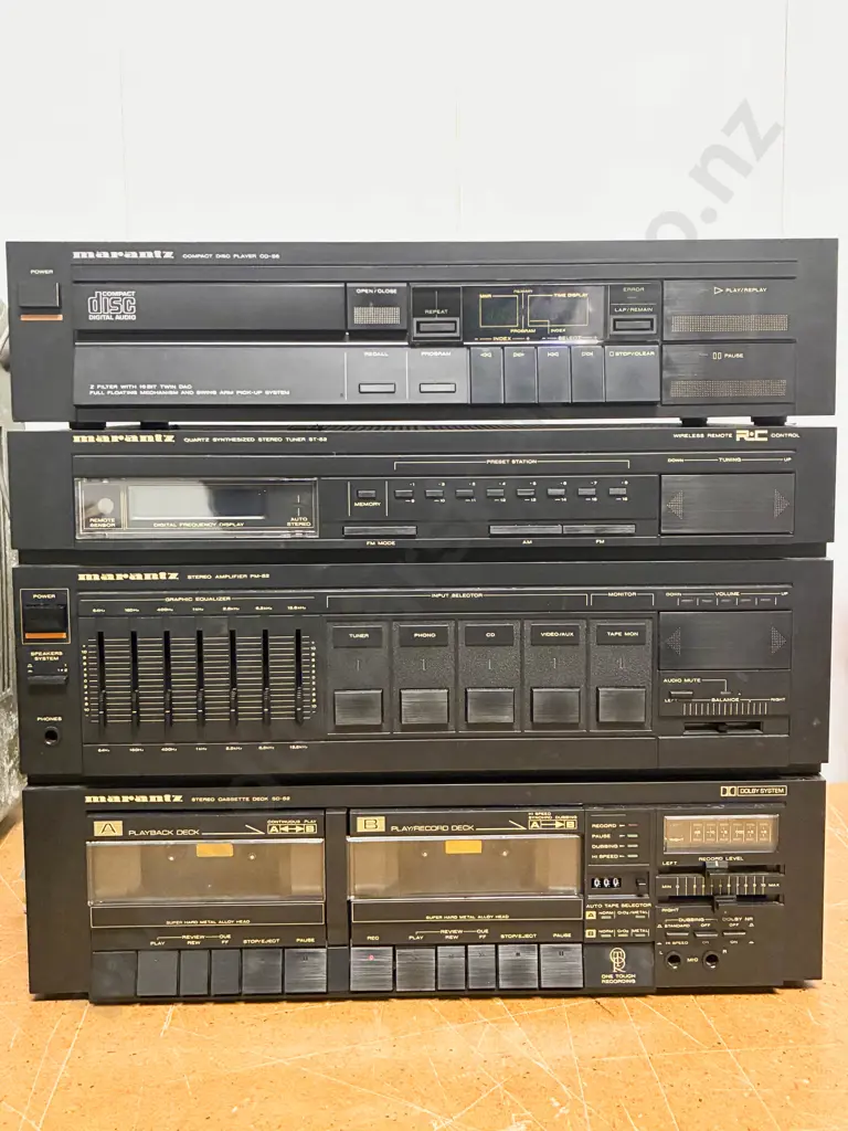 Marantz Stereo System Image 1++