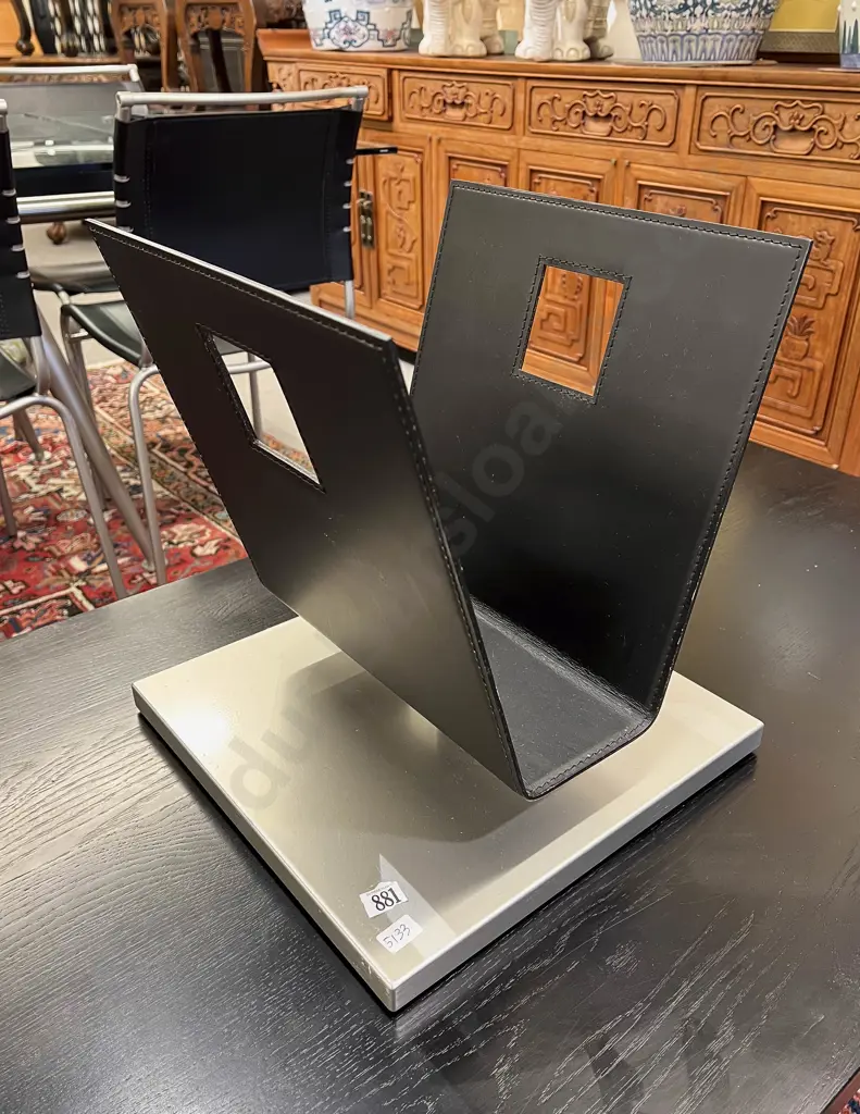 Italian Modern Design Magazine Rack Image 1++