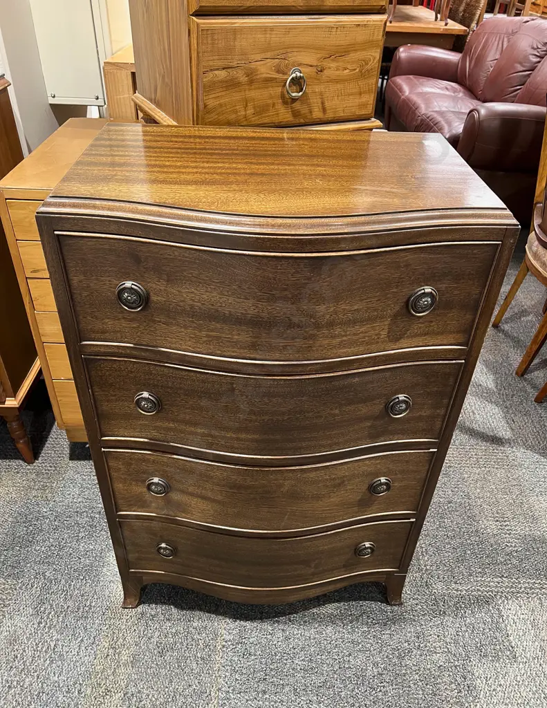 Reproduction Serpentine Chest of Drawers Image 1++