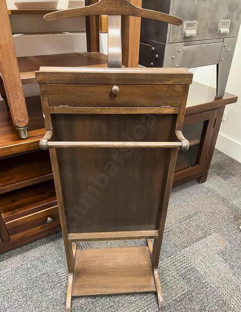 Wooden Valet Stand Image 1++