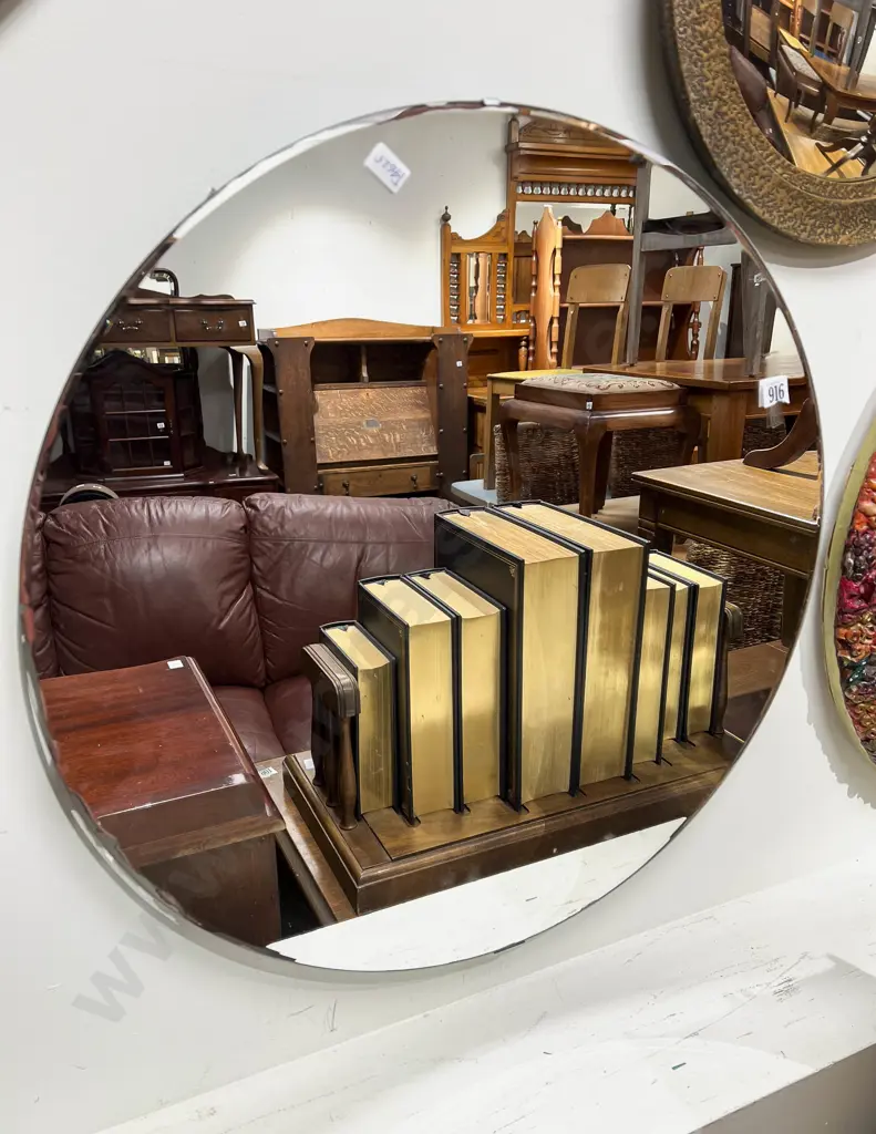 Circular Wall Mirror Image 1++