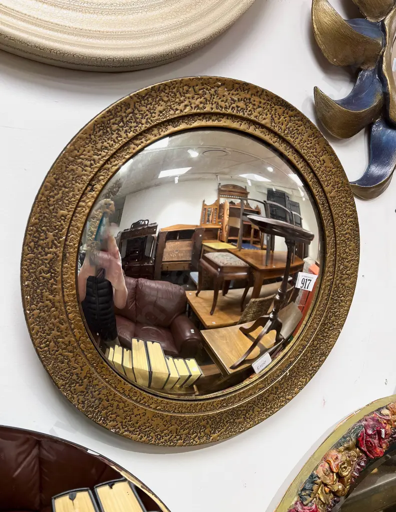Gilt Framed Convex Wall Mirror Image 1++