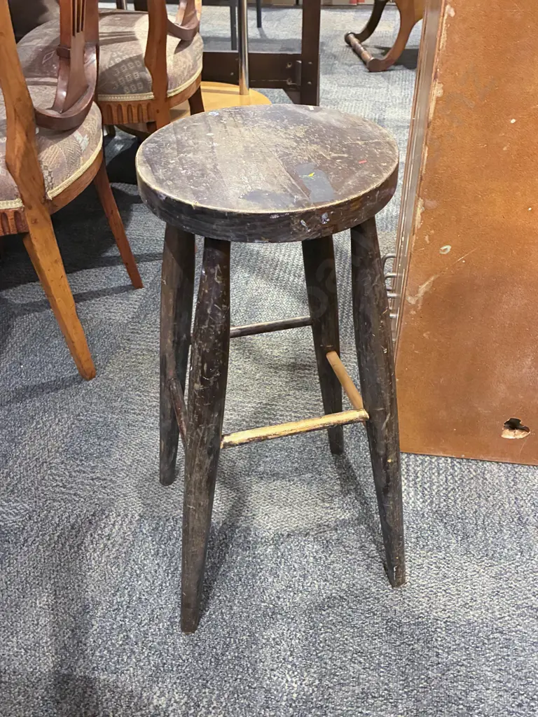 Formica Topped Breakfast Table & Four Dining Chairs together with Stool Image 1++