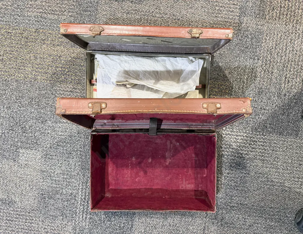 Two Small Leather Suitcases Image 1++