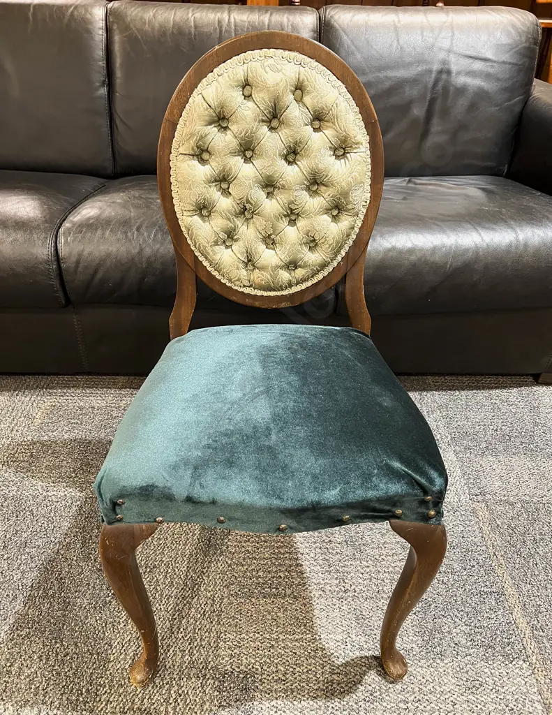 Circular Side Table together with Bedroom Chair Image 1++