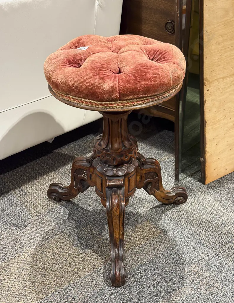 Victorian Revolving Piano Stool Image 1++