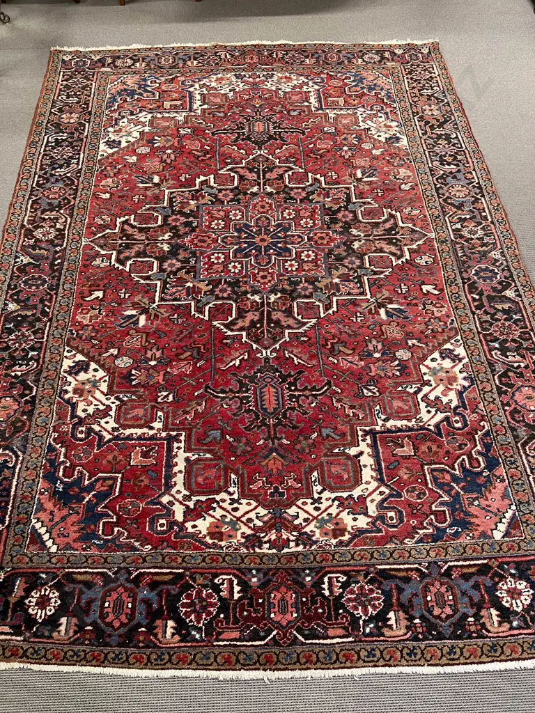 Large Persian Woollen Floor Rug Image 1++