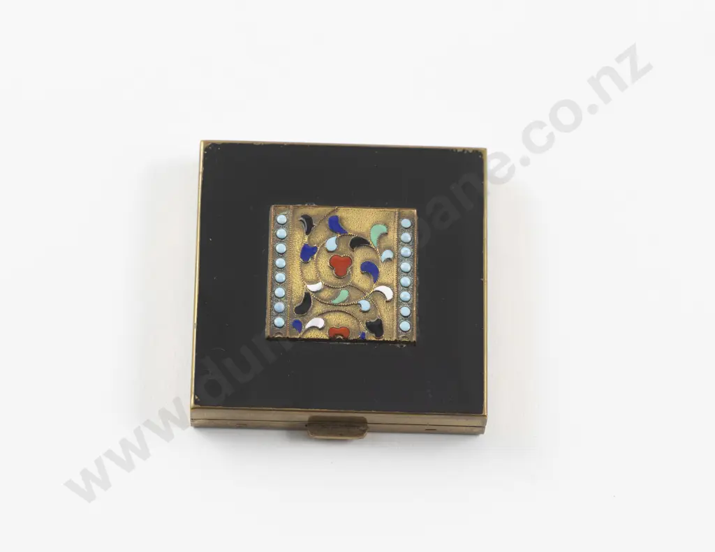 Art Deco Volupte Enamel Floral Design Powder Compact Image 1++