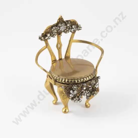 1950s Robert Demario Gold Plated Diamond Paste and Faux Pearl Gilded Armchair Powder Compact