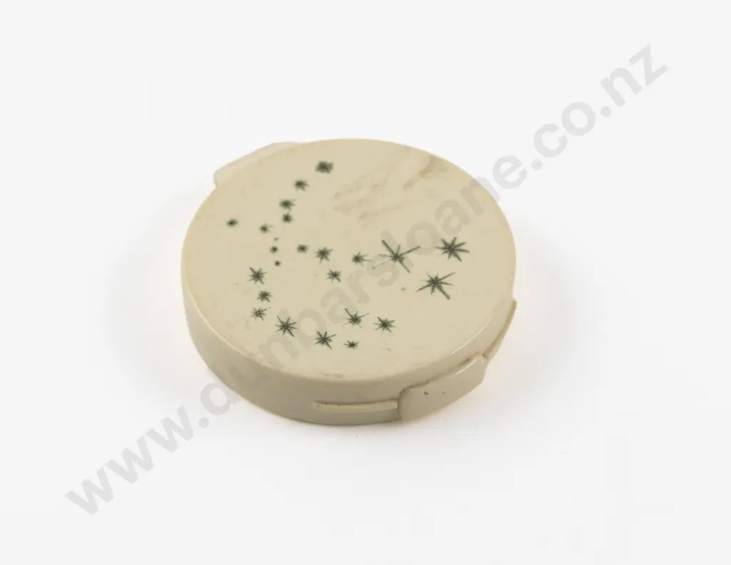 Mid 20th Century Max Factor Plastic Creme Puff  Compact Image 1++