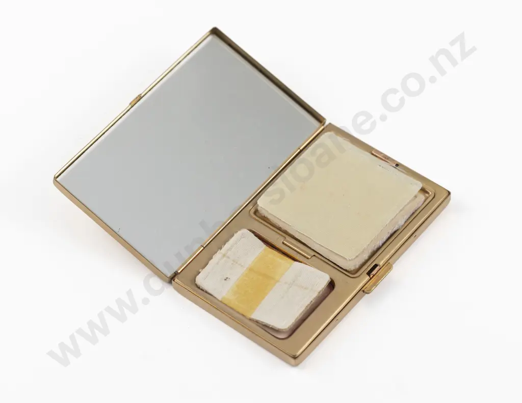 1950s Coty Gold Plated Textured Double Vanity Buckle Compact Image 1++