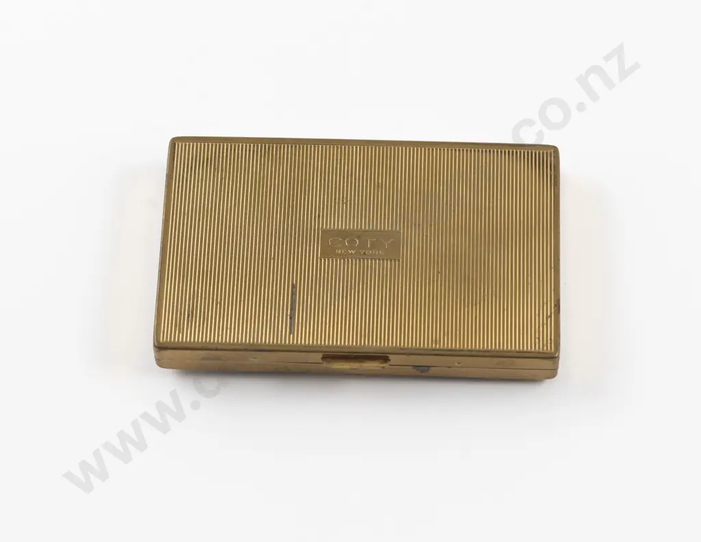 1950s Coty Textured White Enamel Double Vanity Buckle Compact Image 1++