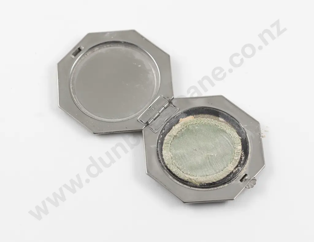 1930s Gwenda Foil Parrot Powder Compact Image 1++