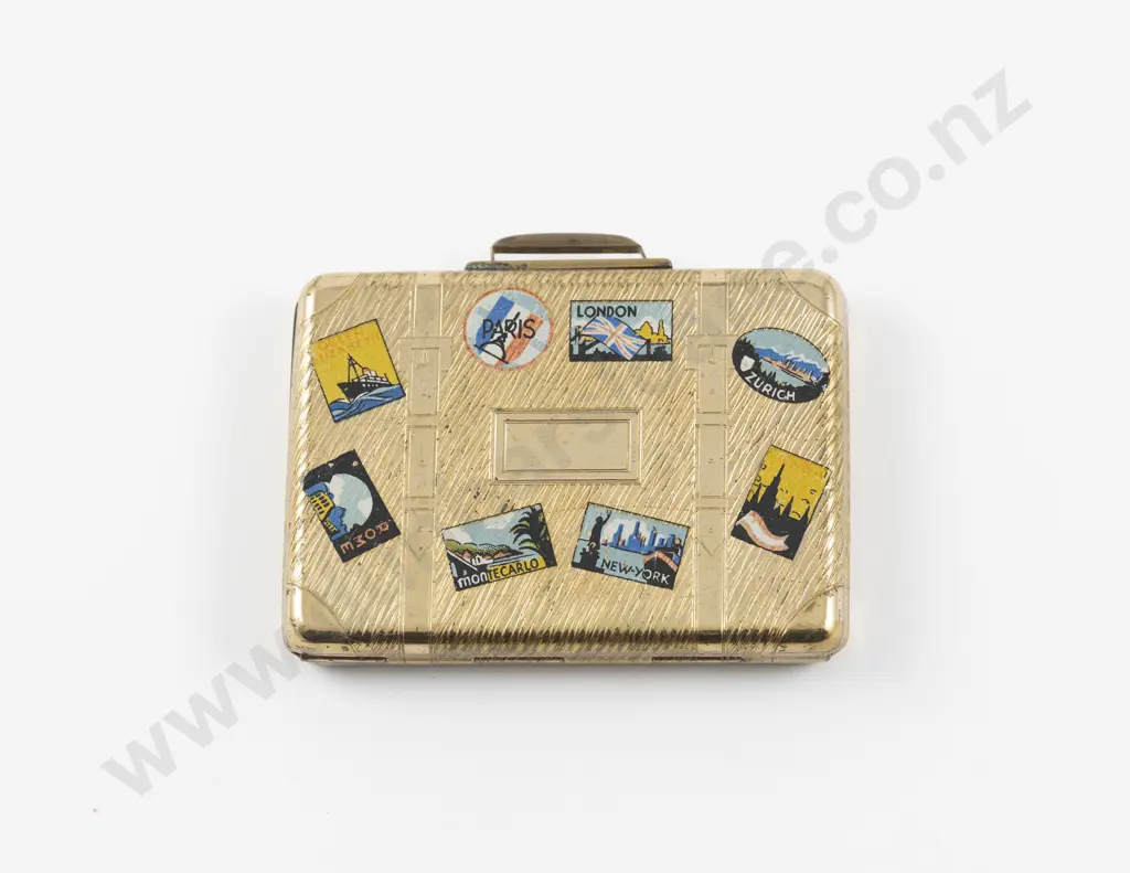 1950s Kigu of London 'Bon Voyage' Suitcase Powder Compact Image 1++
