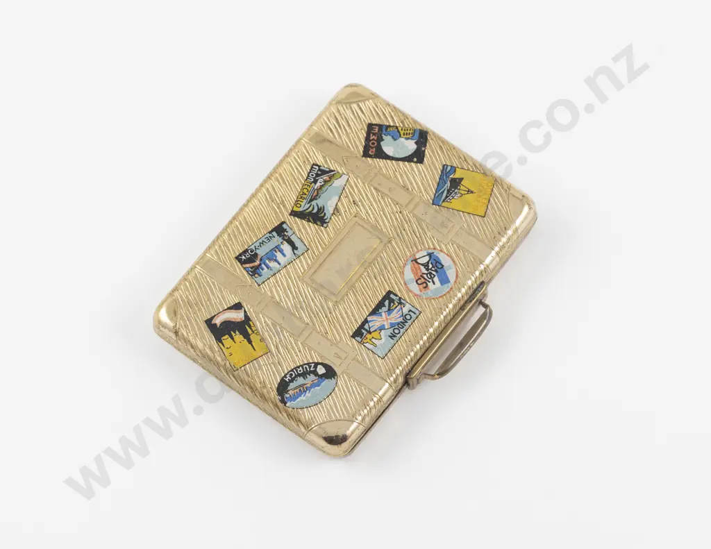 1950s Kigu of London 'Bon Voyage' Suitcase Powder Compact Image 1++