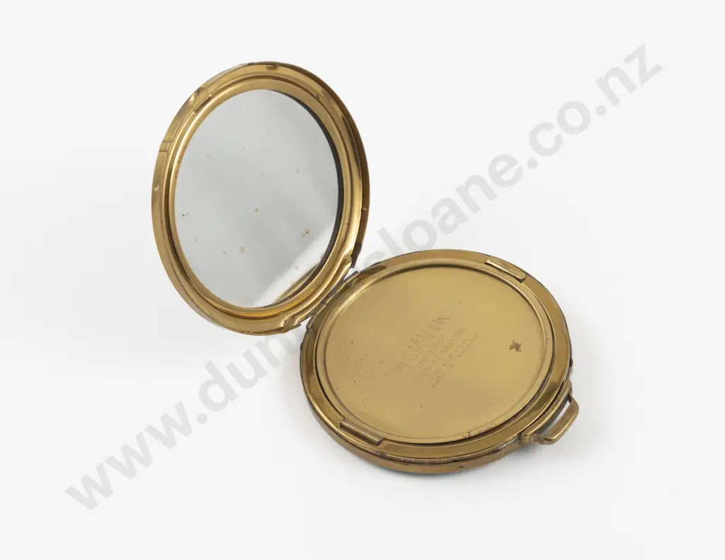 Mid 20th Century Pygmalion 'Happy Landing' Enamel Powder Compact Image 1++