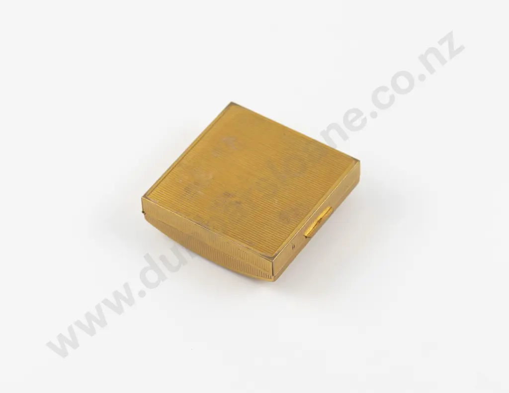 1940s Evans Steamer Trunk Powder Compact Image 1++