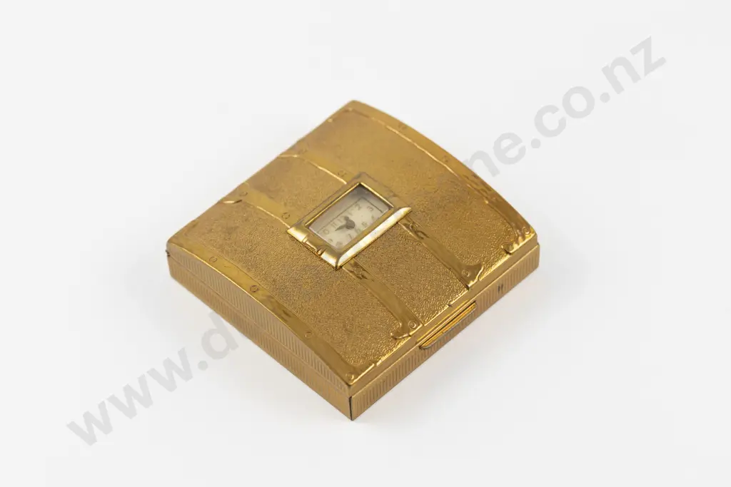 1940s Evans Steamer Trunk Powder Compact Image 1++
