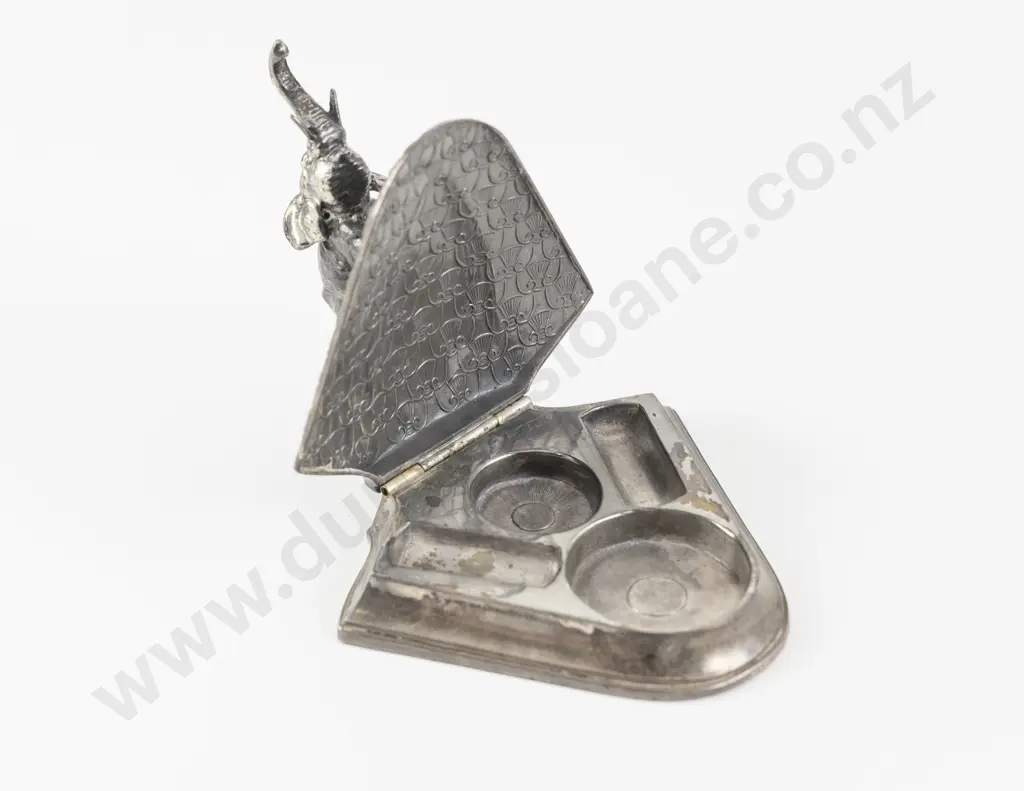 Vintage Silver Plated Elephant Vanity Compact Image 1++