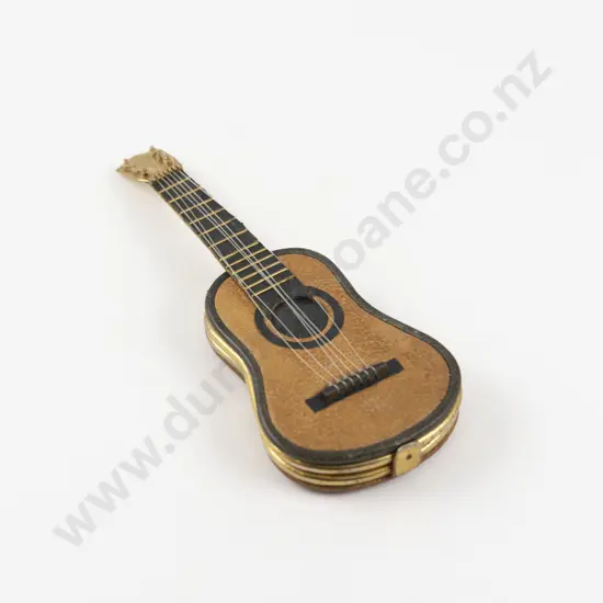 1940s 'Aleixandre Madrid' Acoustic Guitar Powder Compact