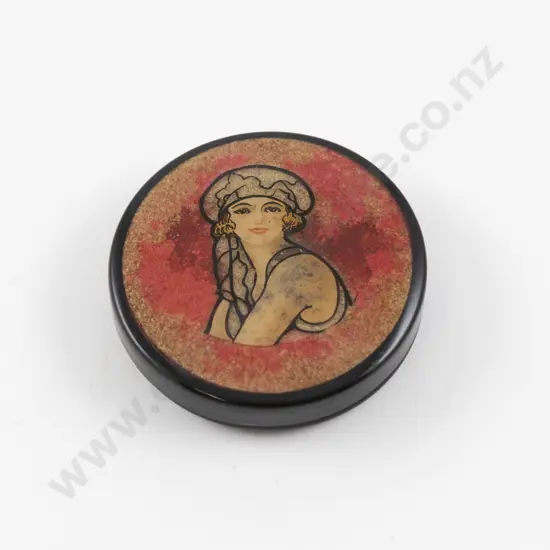 Art Deco 'Westwood' Classic Flapper Girl Portrait Powder Compact