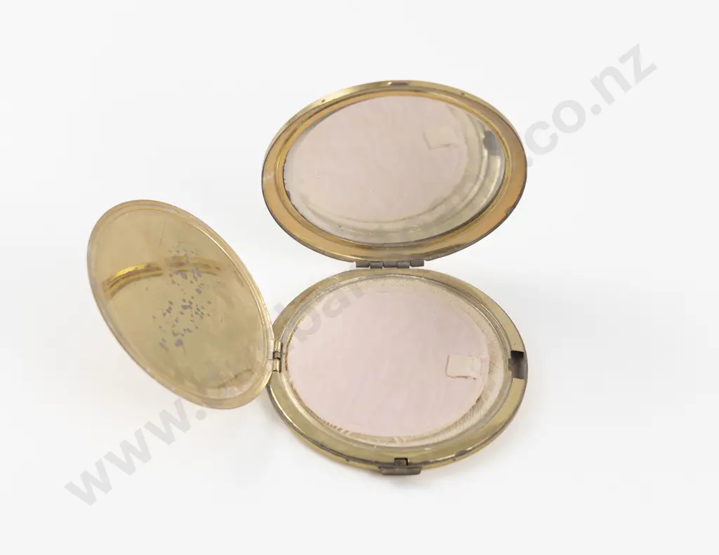 Vintage New Light (Japan) Gold Plated MOP Powder Compact Image 1++