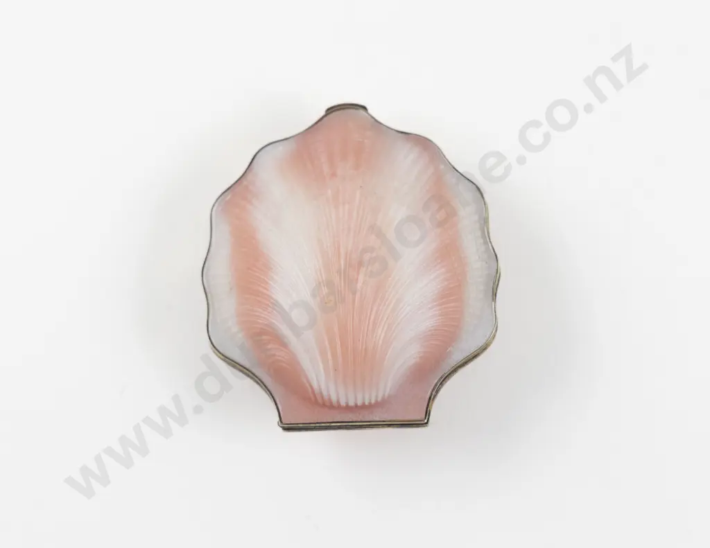 Vintage (Russian) .875 Silver Gilt Mounted Moulded Plastic Clam Shell Compact Image 1++