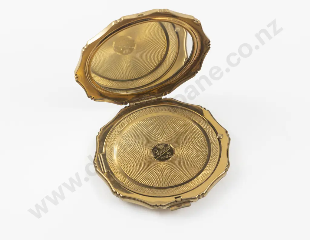 Vintage Caprice by Kigu of London Black Lacquer Spiderweb Power Compact Image 1++