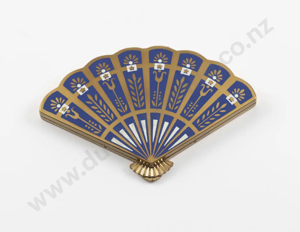 Vintage Henriette (American) Gold Plated Enamel Fan Shape Powder Compact Image 1++