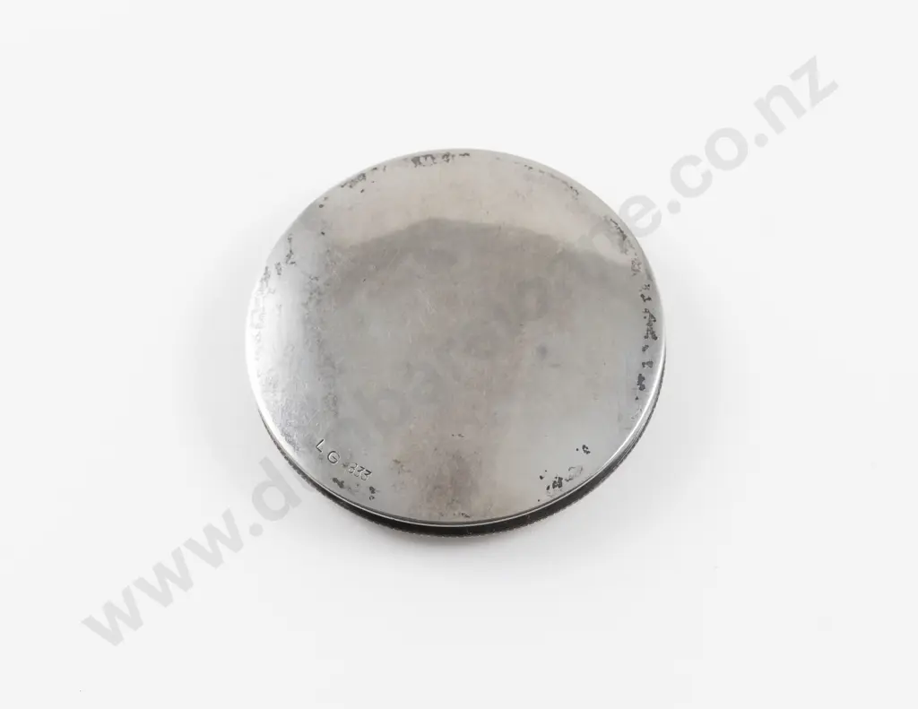 Vintage .833 Silver 'Lustig Gering' (Israel) Engraved Powder Compact Image 1++
