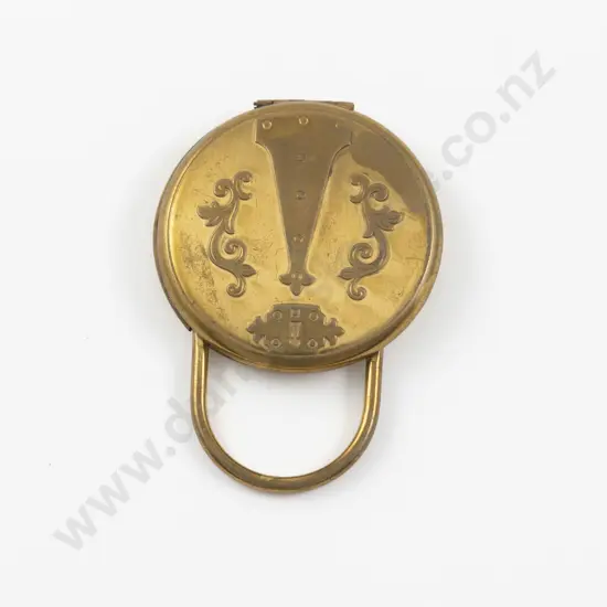 1940s Zell Fifth Avenue Gold Plated Padlock Shape Powder Compact