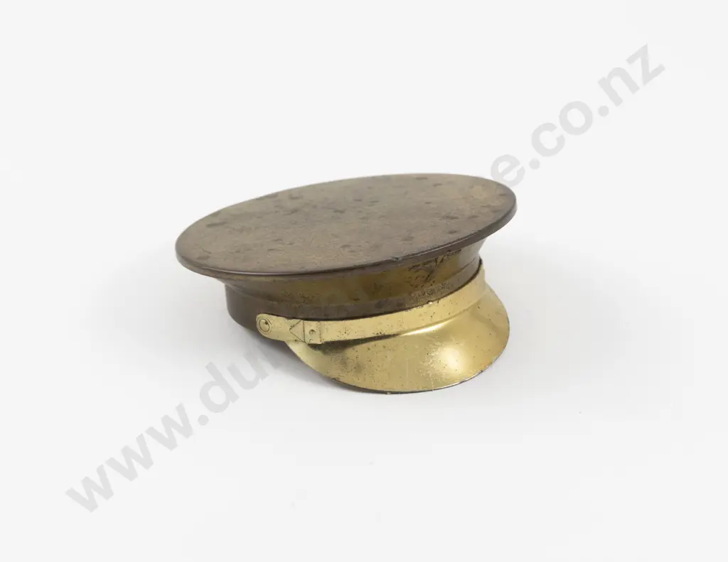 1940s WWII US Military 'Sweetheart' Cap Powder Compact Image 1++