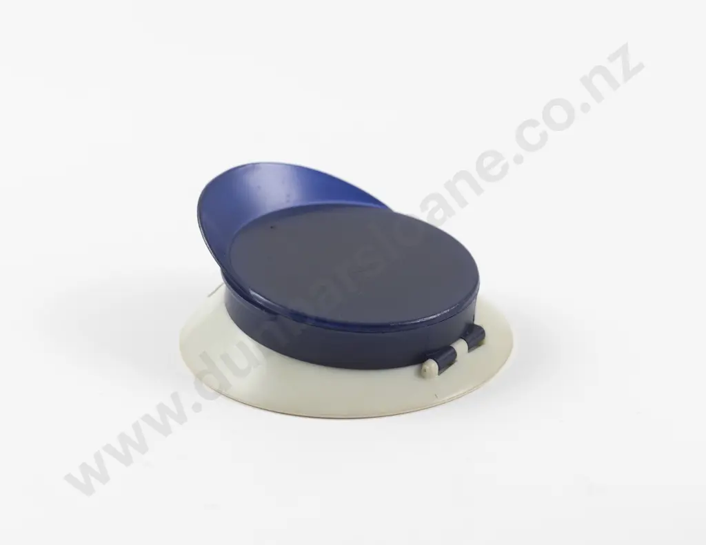 1940s WWII US Navy Chief Petty Office Cap Powder Compact Image 1++