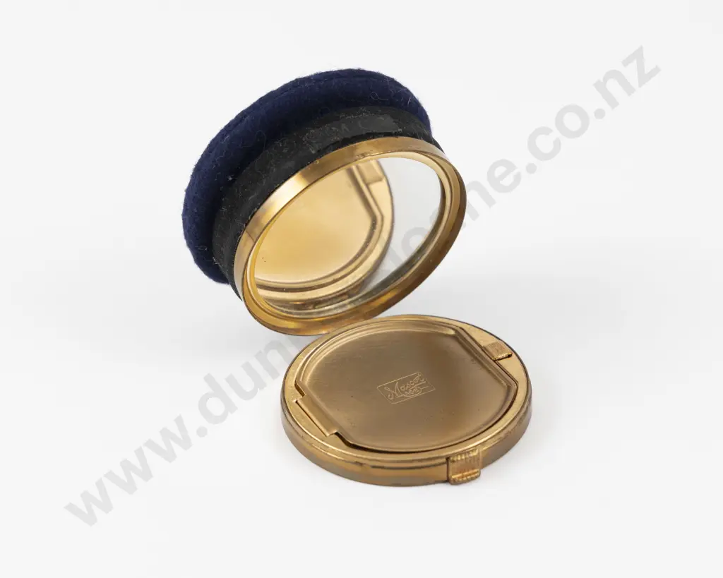 1950s Mascot (British) Sailors Hat Powder Compact Image 1++