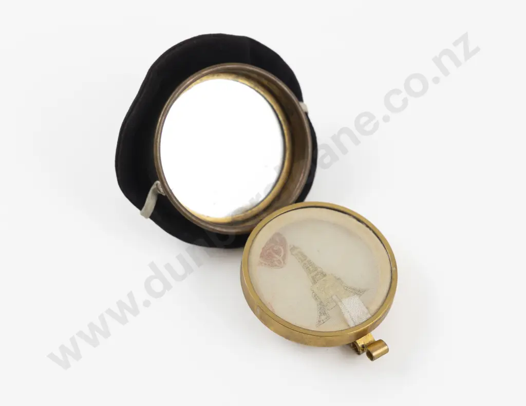 1930 - 1950s 'Jeanne Bernard Paris' French Baret Powder Compact Image 1++