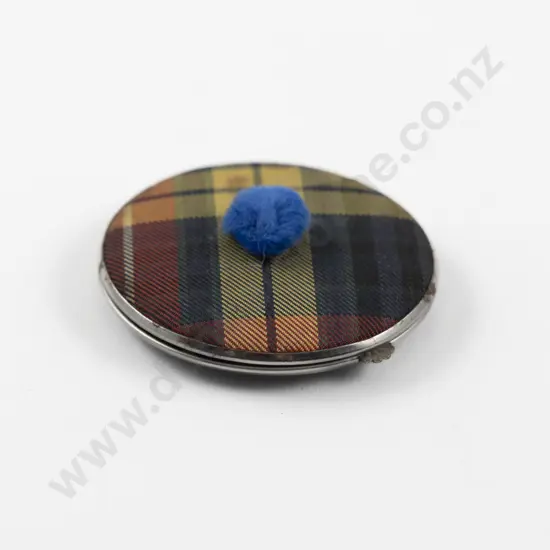 1930 - 1940s Gwenda Scottish Tam o' Shanter Powder Compact