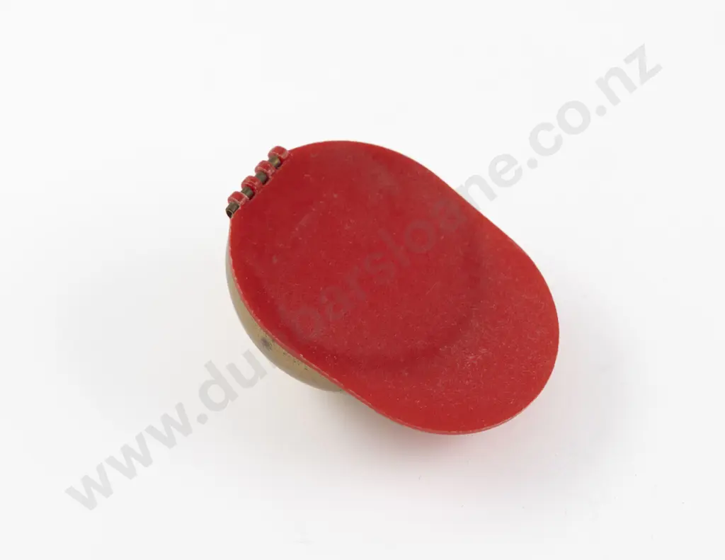 1940 - 1950s Parker Pen by Wadsworth Jockey Hat Powder Compact Image 1++