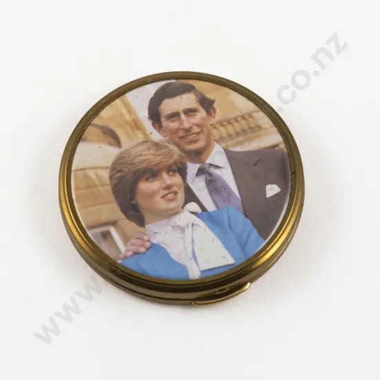 Vintage Mascot (British) Royal Wedding Commemorative Powder Compact