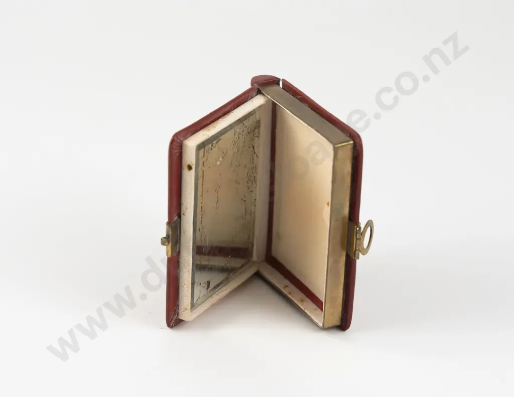 1920 - 1930s Leather 'Ma Poudre' Book Shaped Powder Compact Image 1++